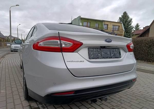 Ford Mondeo cena 28900 przebieg: 140000, rok produkcji 2018 z Nysa małe 667